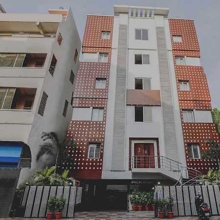 Super Hotel O Src Grand Vijayawāda 外观 照片