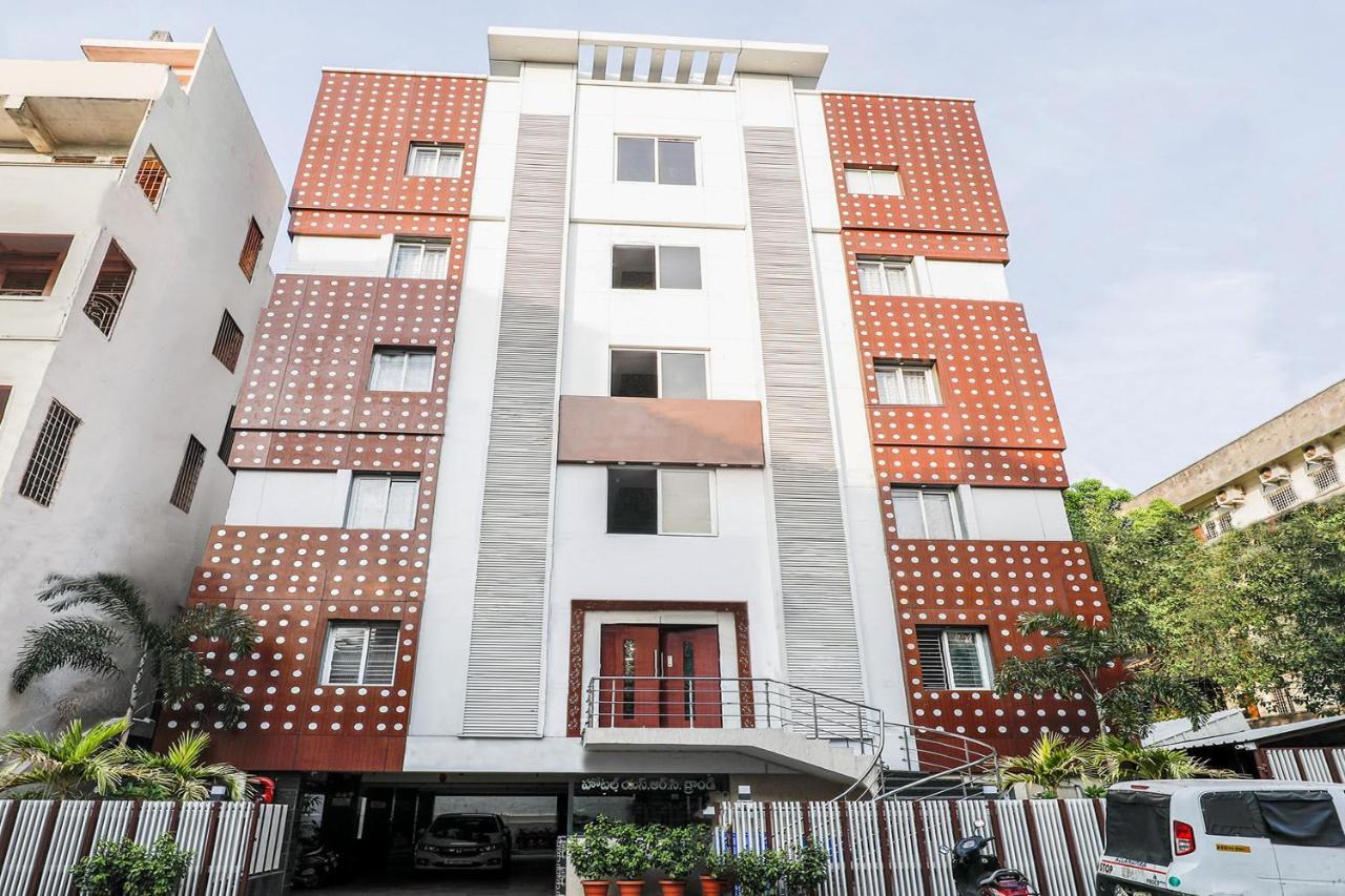 Super Hotel O Src Grand Vijayawāda 外观 照片